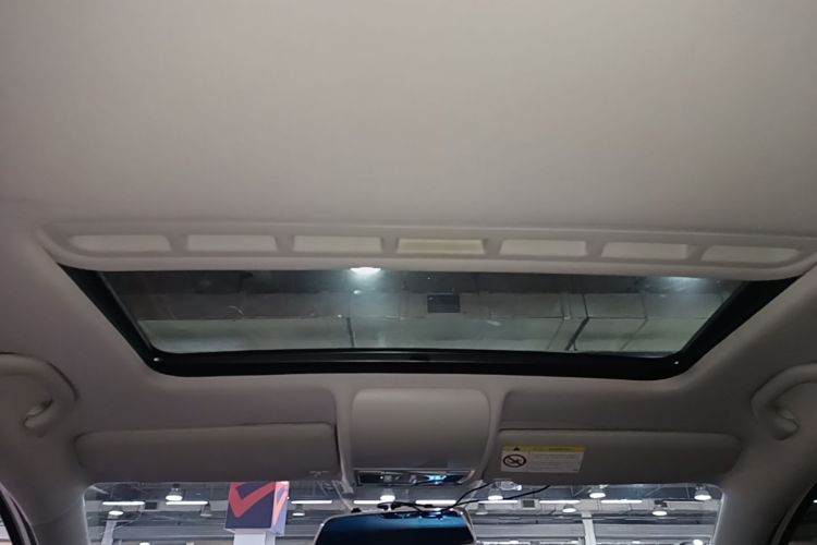 Volkswagen Polo 2016 car image #20