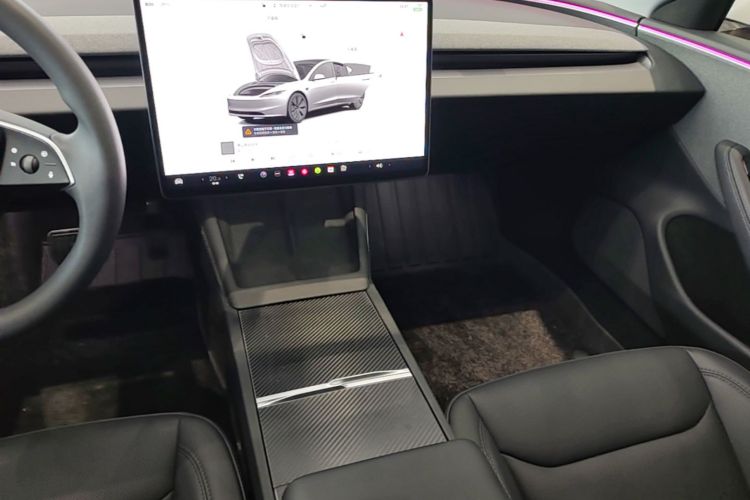 Tesla Model 3 2024 #13 Tesla Model 3 2024 car image #13
