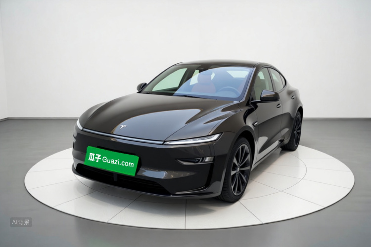 Tesla Model Y 2025 car image #2
