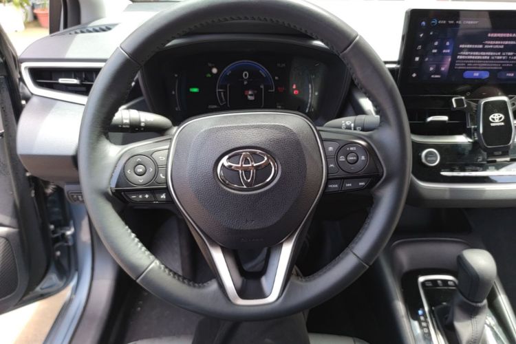 Toyota Corolla 2025 car image #15