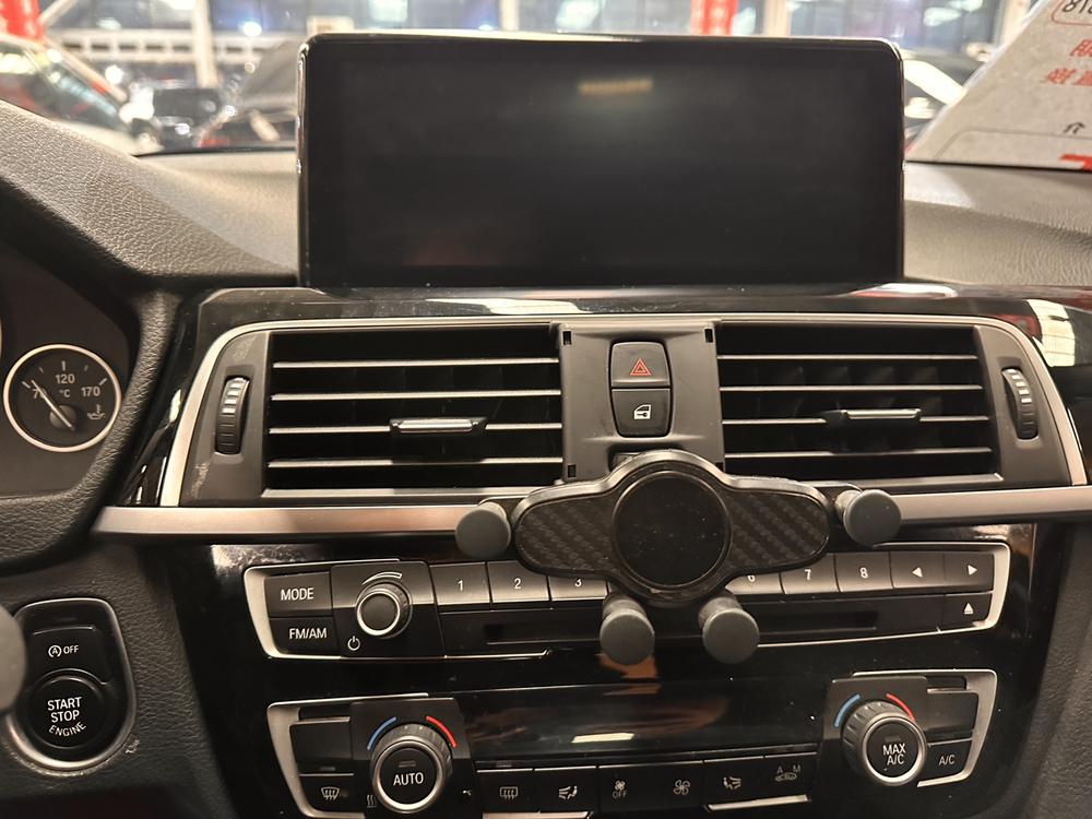 BMW 3 Series 2017 car image #15
