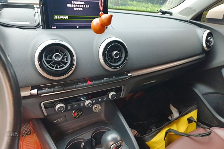 Audi A3 2019 #15 Audi A3 2019 car image #15