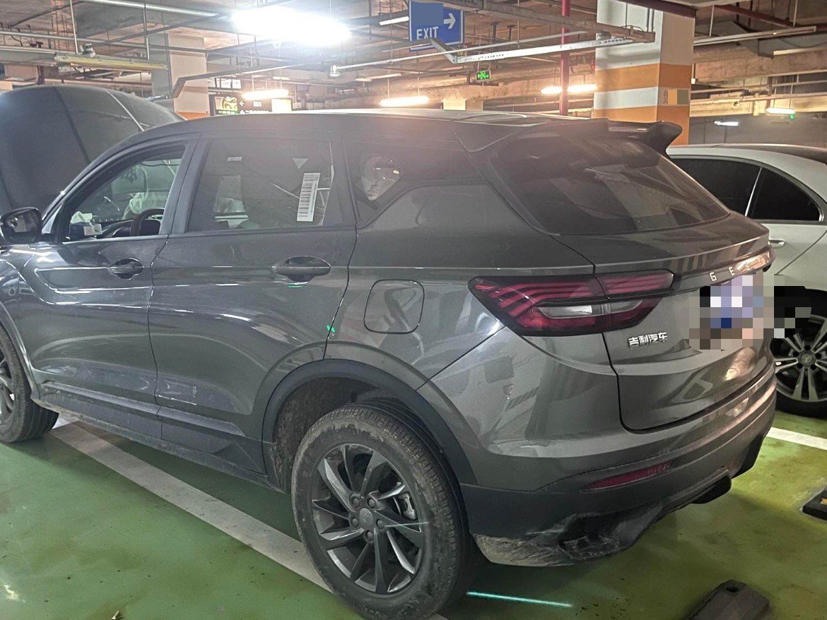 GEELY Coolray 2025 imagem de carro #9