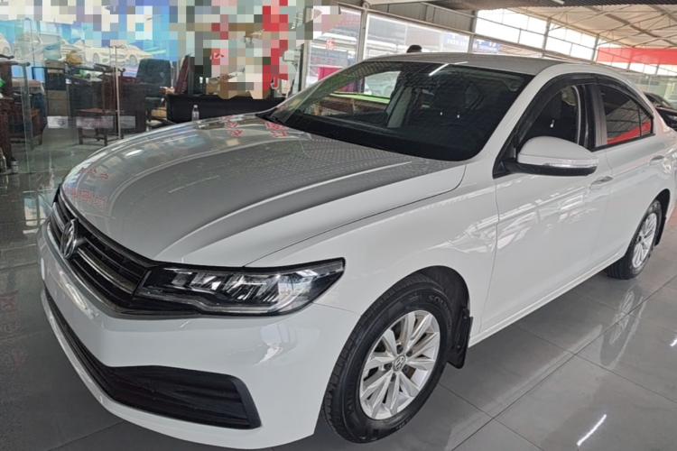 Volkswagen Bora 2020 car image #2