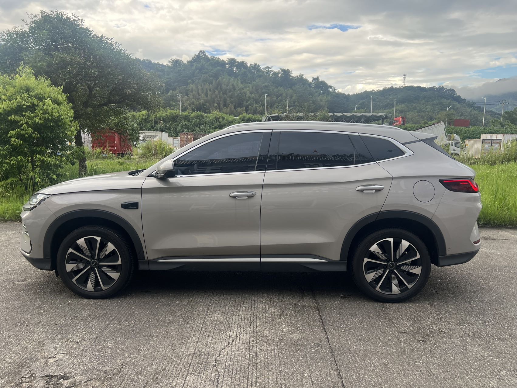 BYD Song Plus New Energy 2025 image de voiture #5