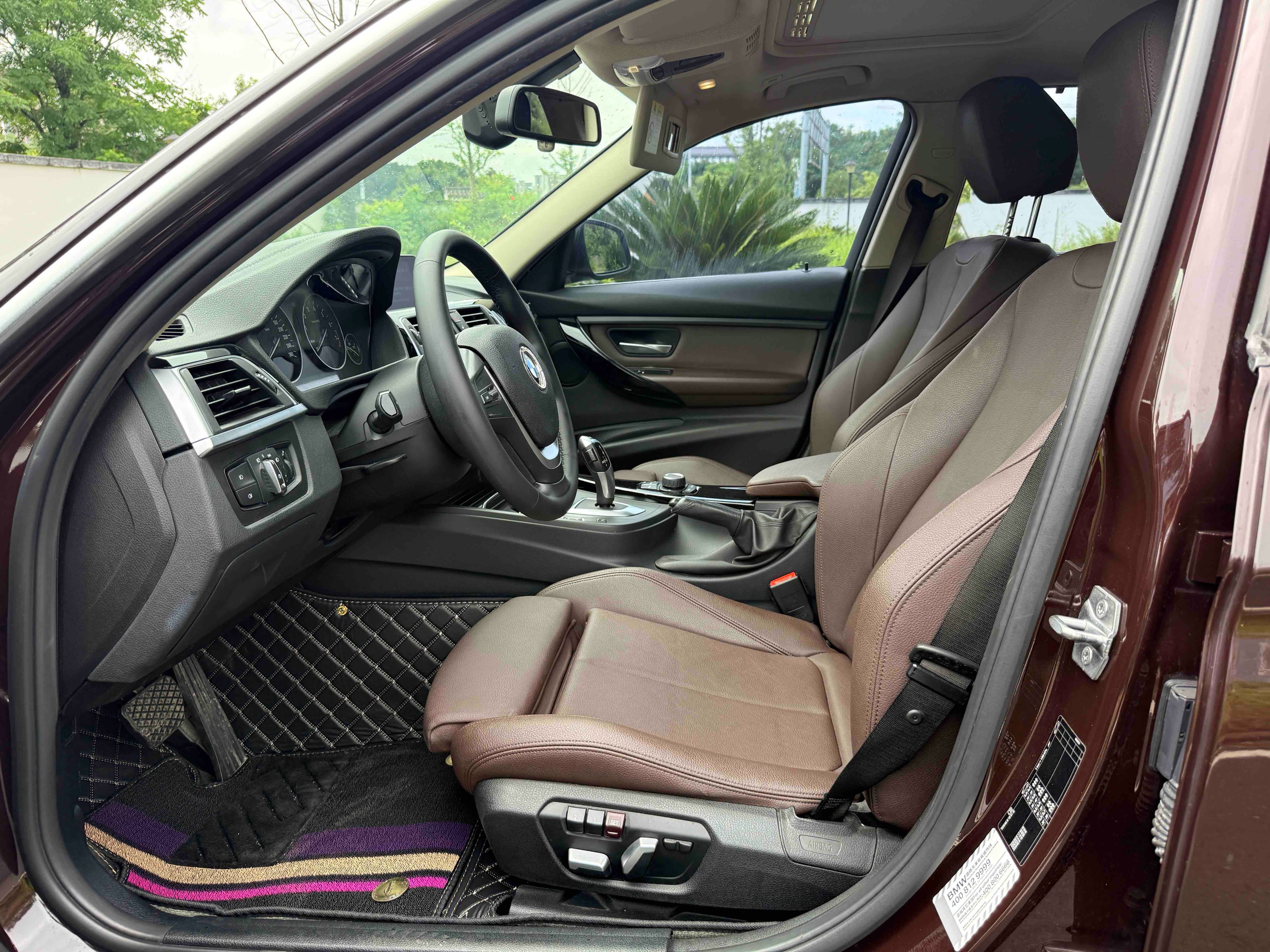BMW 3 Series 2018 car image #6