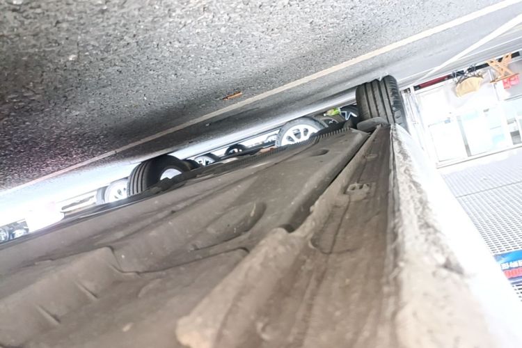 Volkswagen Golf 2018 car image #26