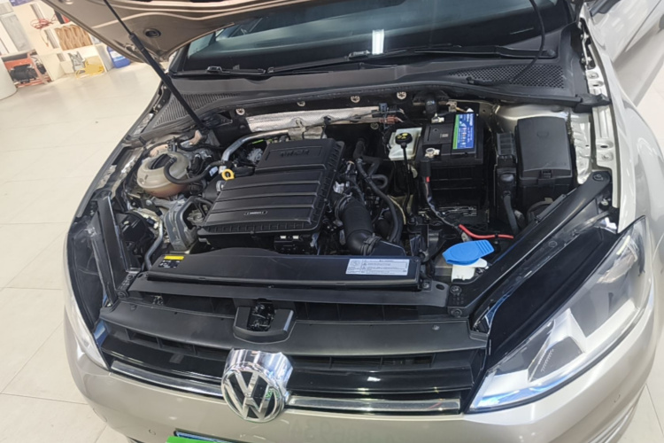 Volkswagen Golf 2017 #22 Volkswagen Golf 2017 car image #22