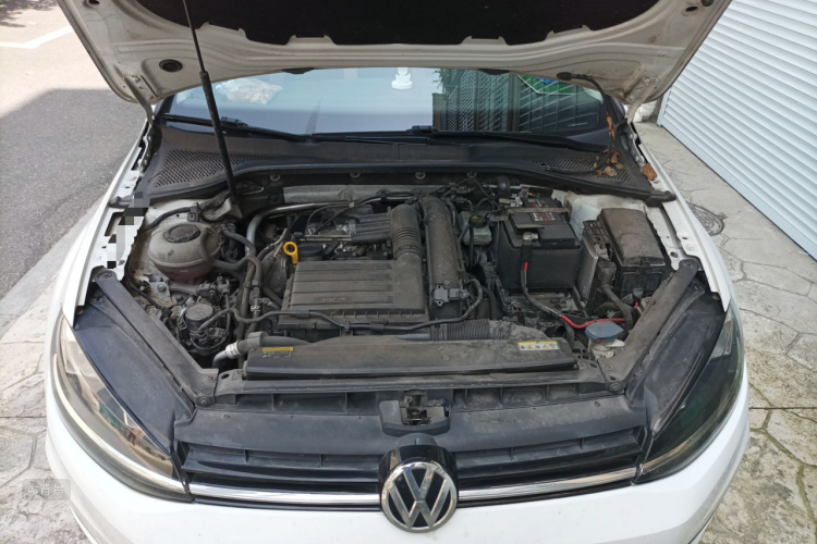 Volkswagen Golf 2020 #22 Volkswagen Golf 2020 car image #22
