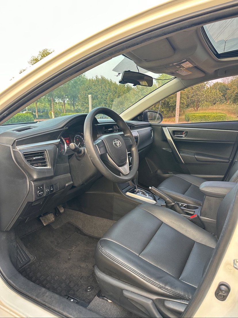 Toyota Corolla 2015 car image #8
