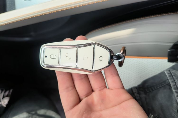 BYD Yuan Plus 2023 car image #9