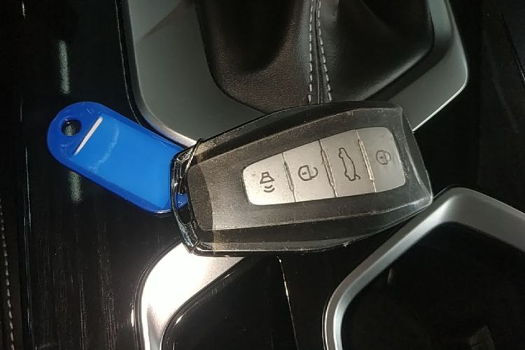 GEELY Coolray 2025 immagine di auto #9