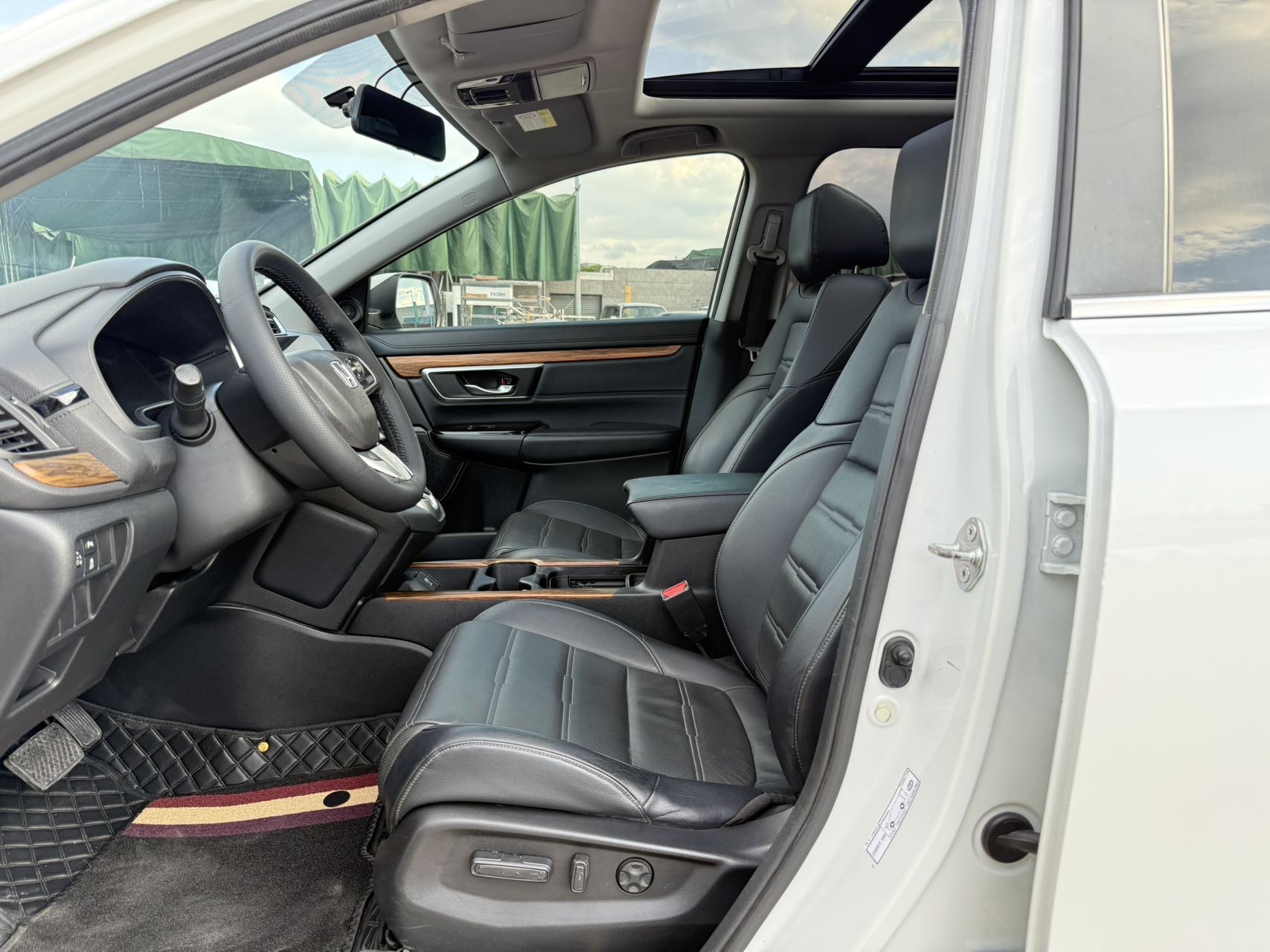 Honda CR-V 2019 car image #5