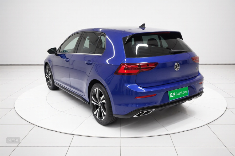 Volkswagen Golf 2021 car image #5