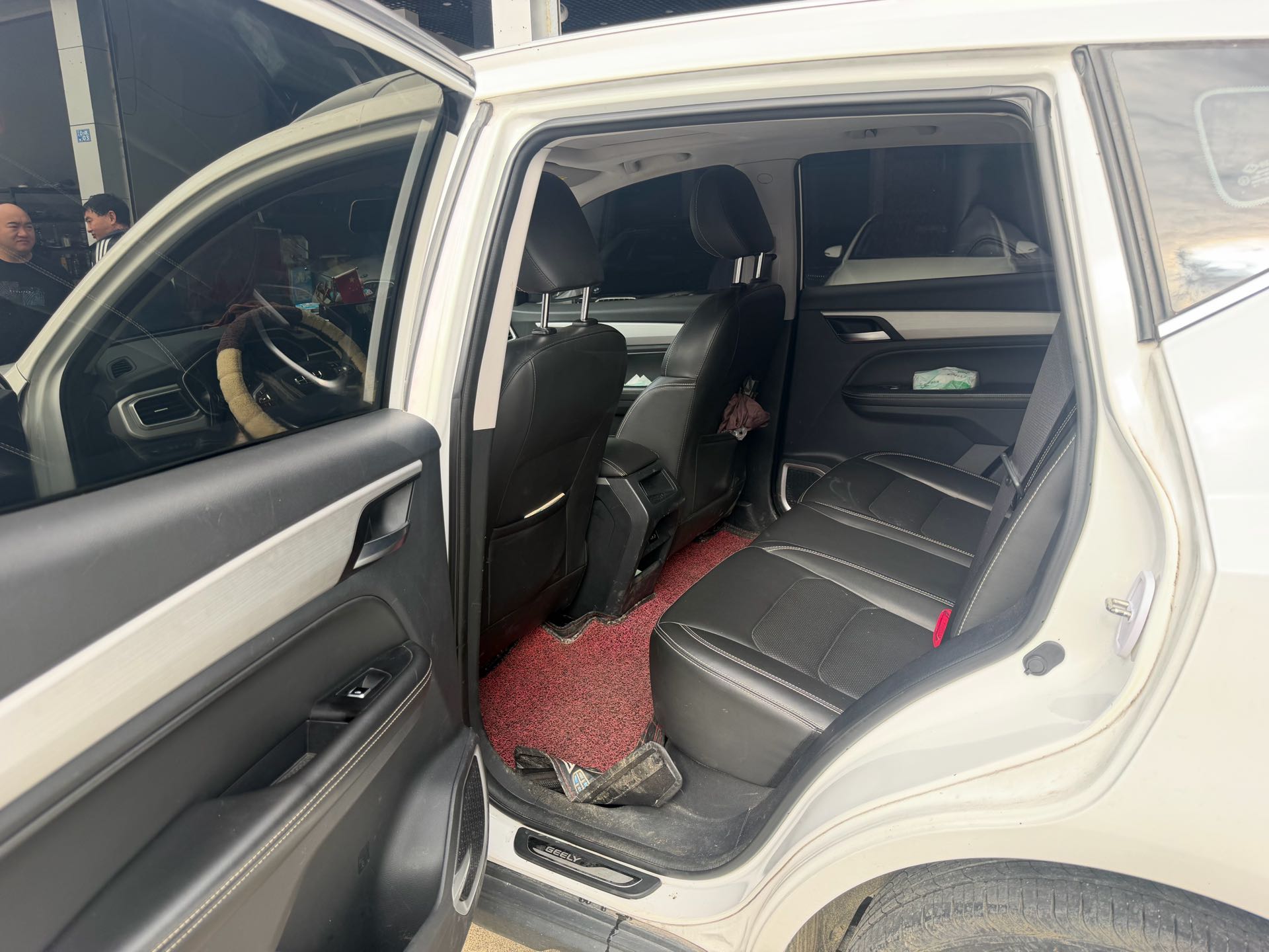 GEELY Vision X6 2020 car image #2