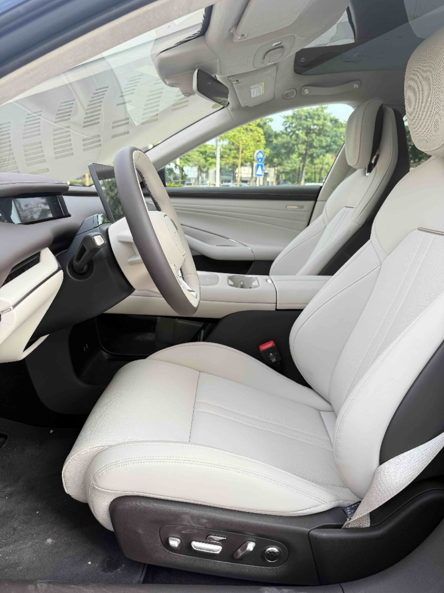 2026 immagine di auto #5