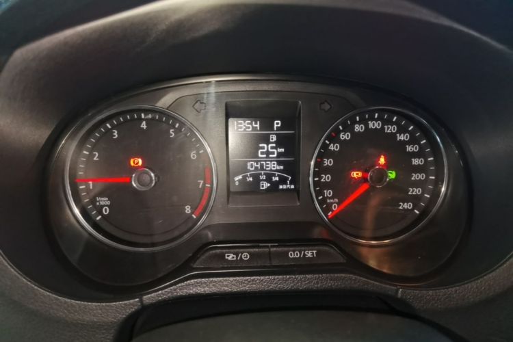 Volkswagen Polo 2016 #12 Volkswagen Polo 2016 car image #12