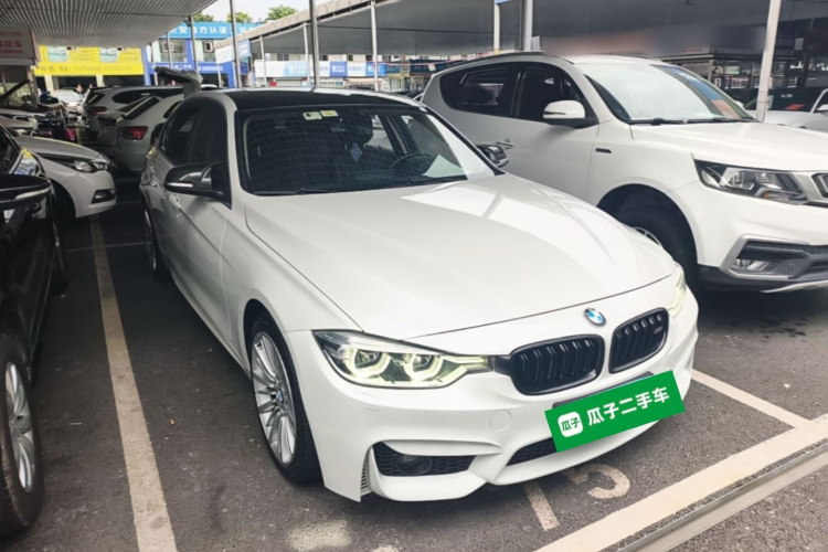 BMW 3 Series 2019 #4 BMW 3 Series 2019 car image #4
