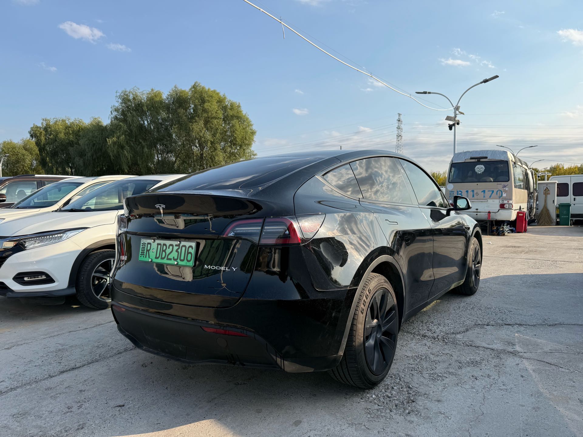 Tesla Model Y 2024 #8 Tesla Model Y 2024 imagem de carro #8
