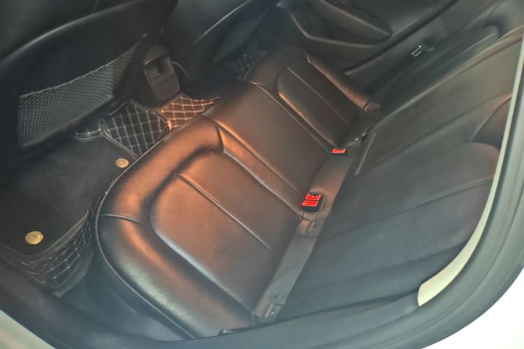 Audi A3 2017 immagine di auto #17