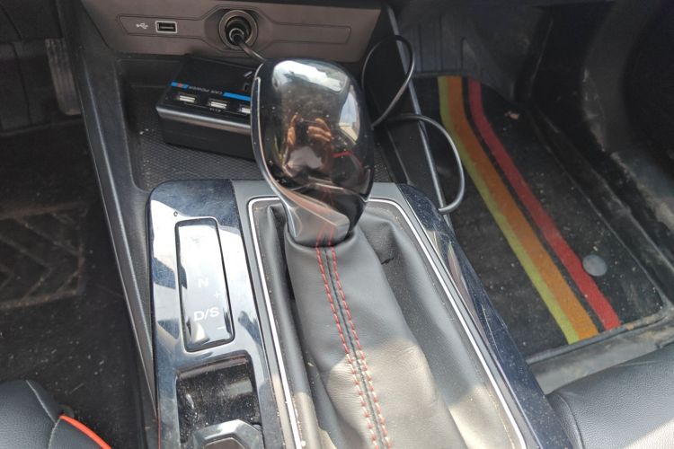 MG 5 2022 image de voiture #14