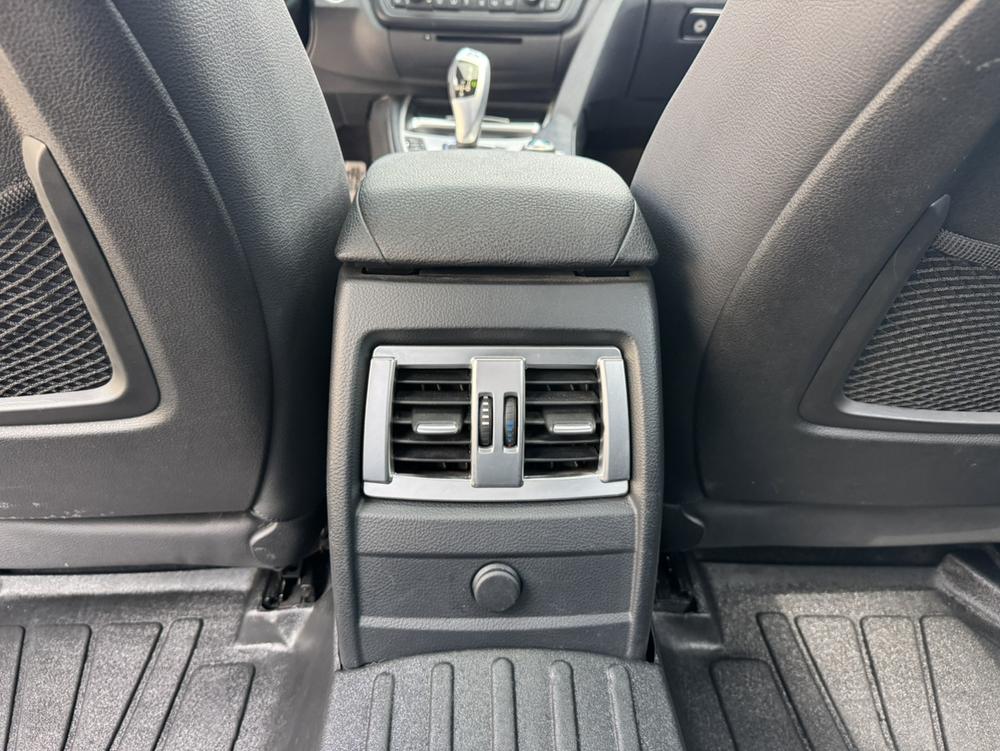 BMW 3 Series 2015 immagine di auto #11