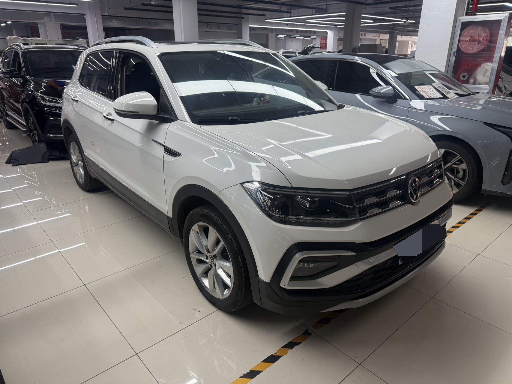 Volkswagen T-Cross 2021 #6 Volkswagen T-Cross 2021 car image #6