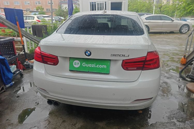 BMW 3 Series 2019 imagen de coche #6
