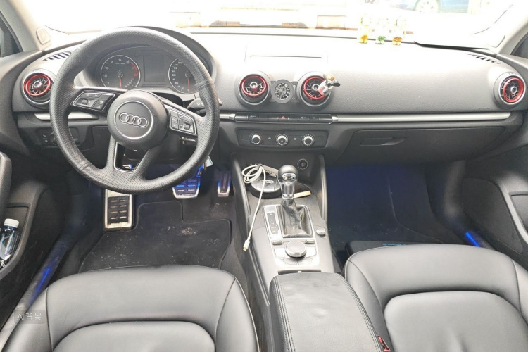 Audi A3 2019 #11 Audi A3 2019 car image #11