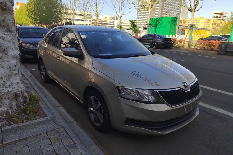 Skoda Rapid 2018 #4 Skoda Rapid 2018 image de voiture #4