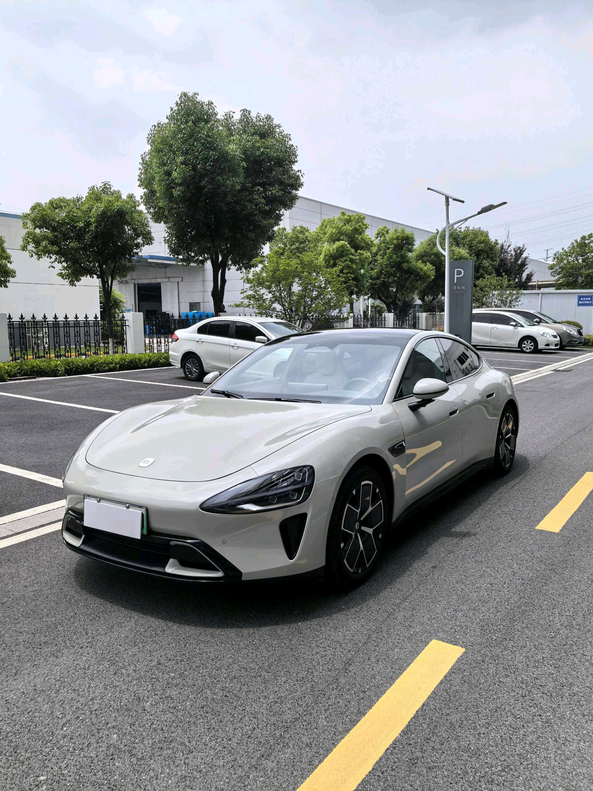 MI SU7 2025 MI SU7 2025 汽车图片