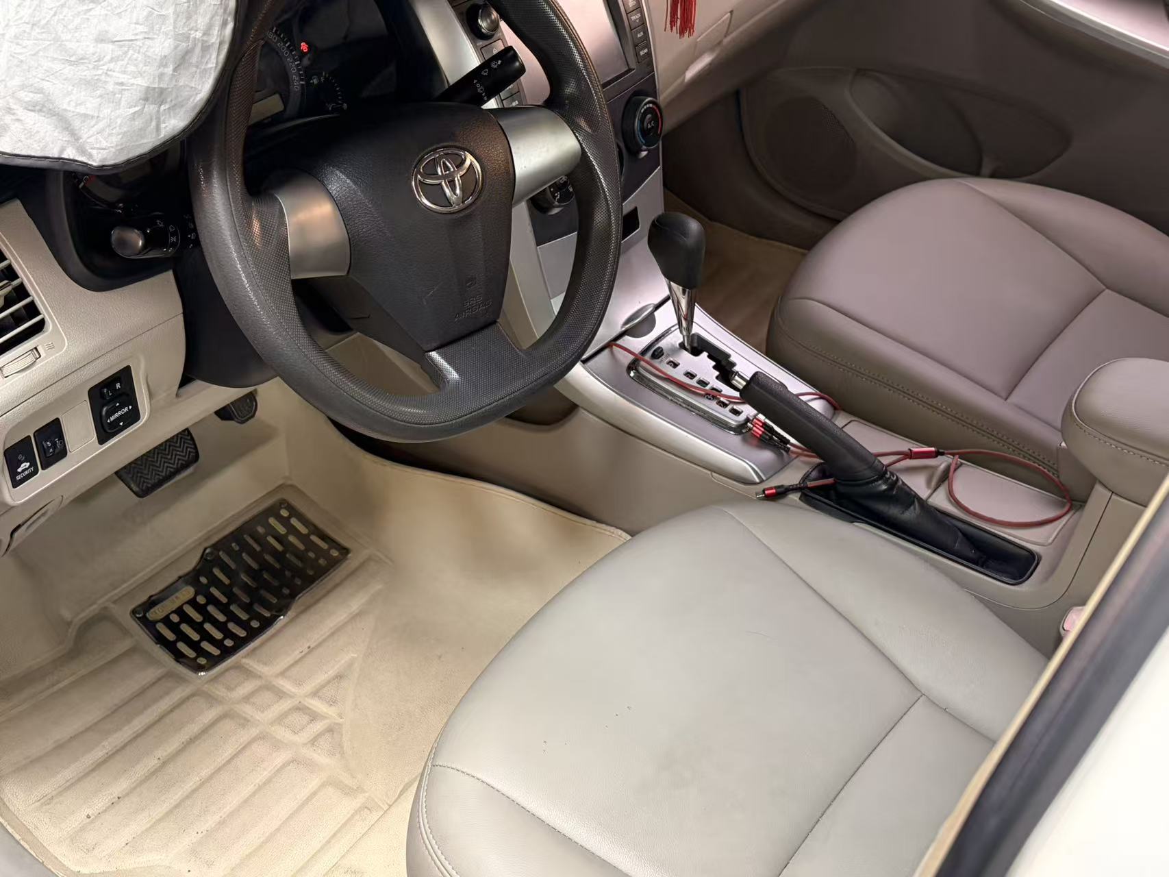 Toyota Corolla 2014 #3 Toyota Corolla 2014 car image #3