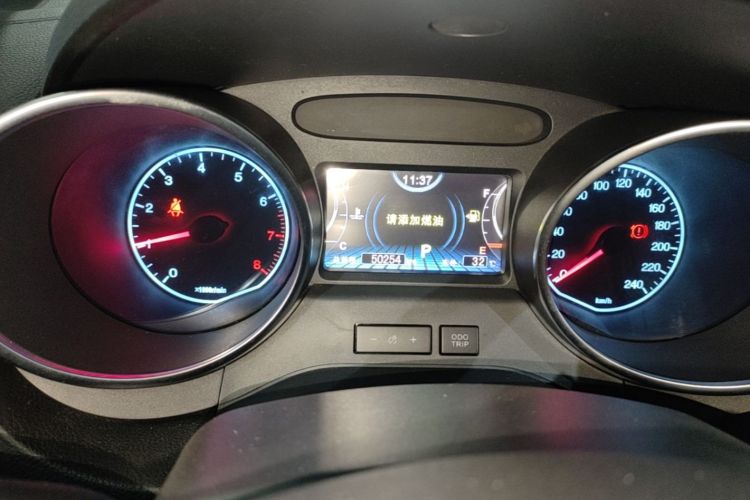 BYD Yuan 2018 car image #12