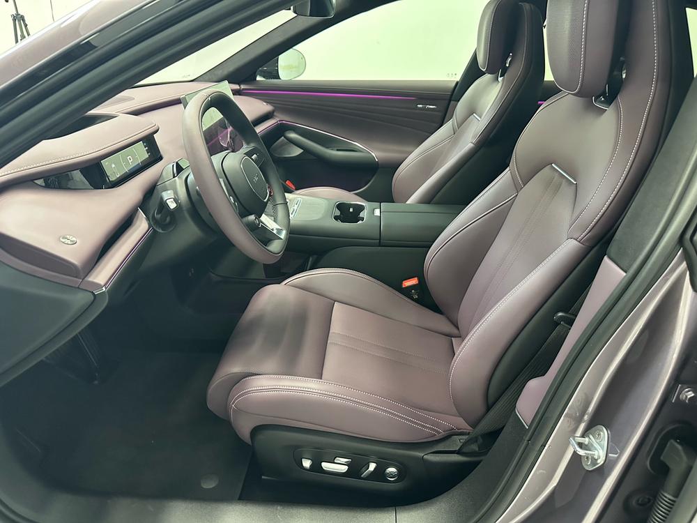 2026 #17 2026 immagine di auto #17