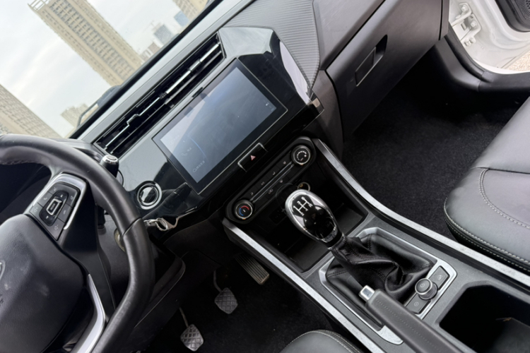Chery Tiggo 3x 2021 #13 Chery Tiggo 3x 2021 car image #13
