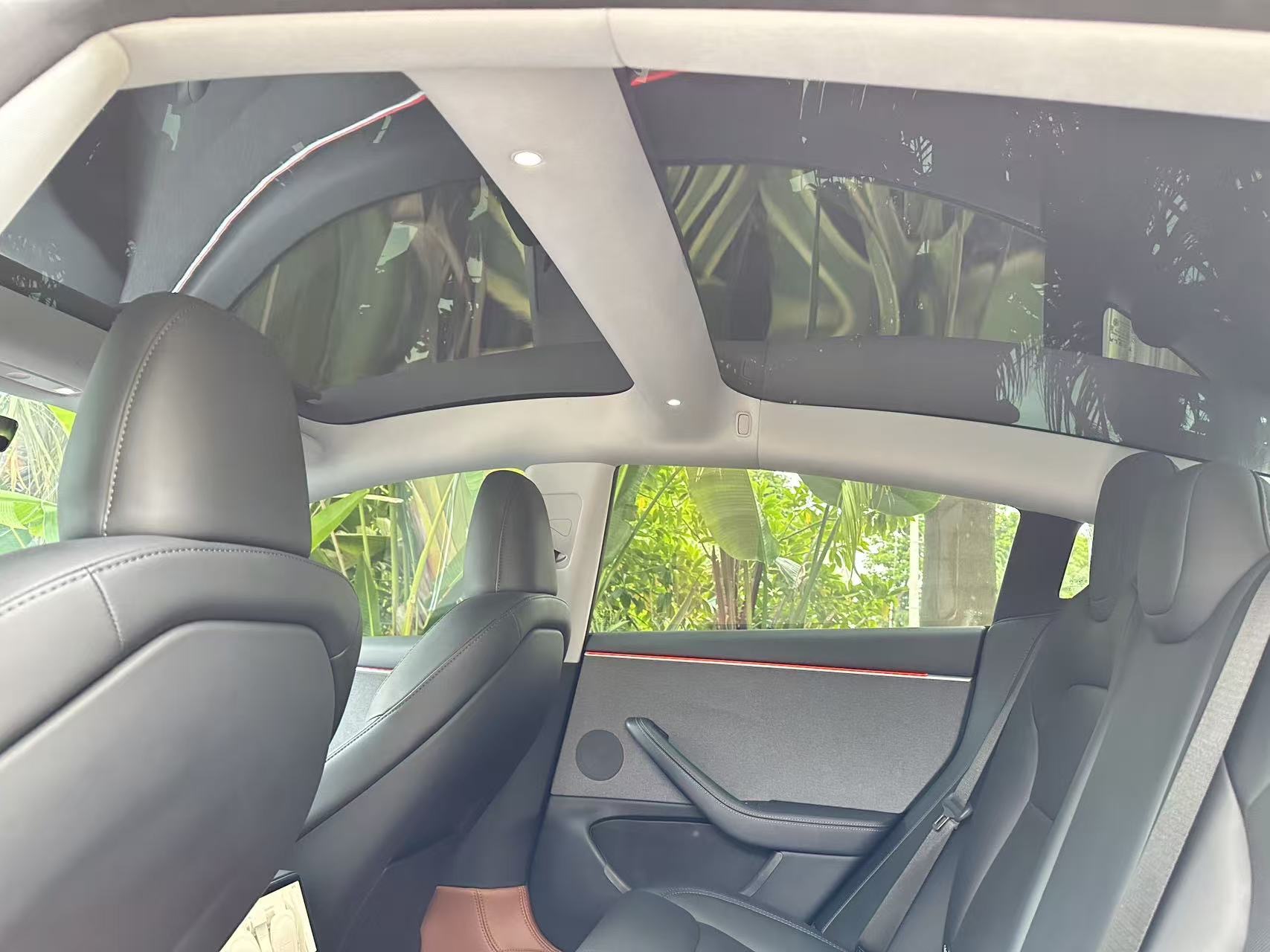 Tesla Model 3 2024 car image #10