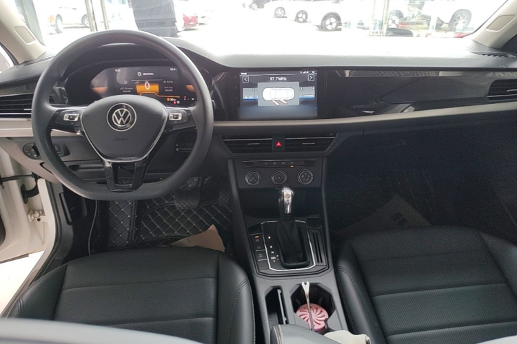 Volkswagen Lavida 2022 #10 Volkswagen Lavida 2022 car image #10