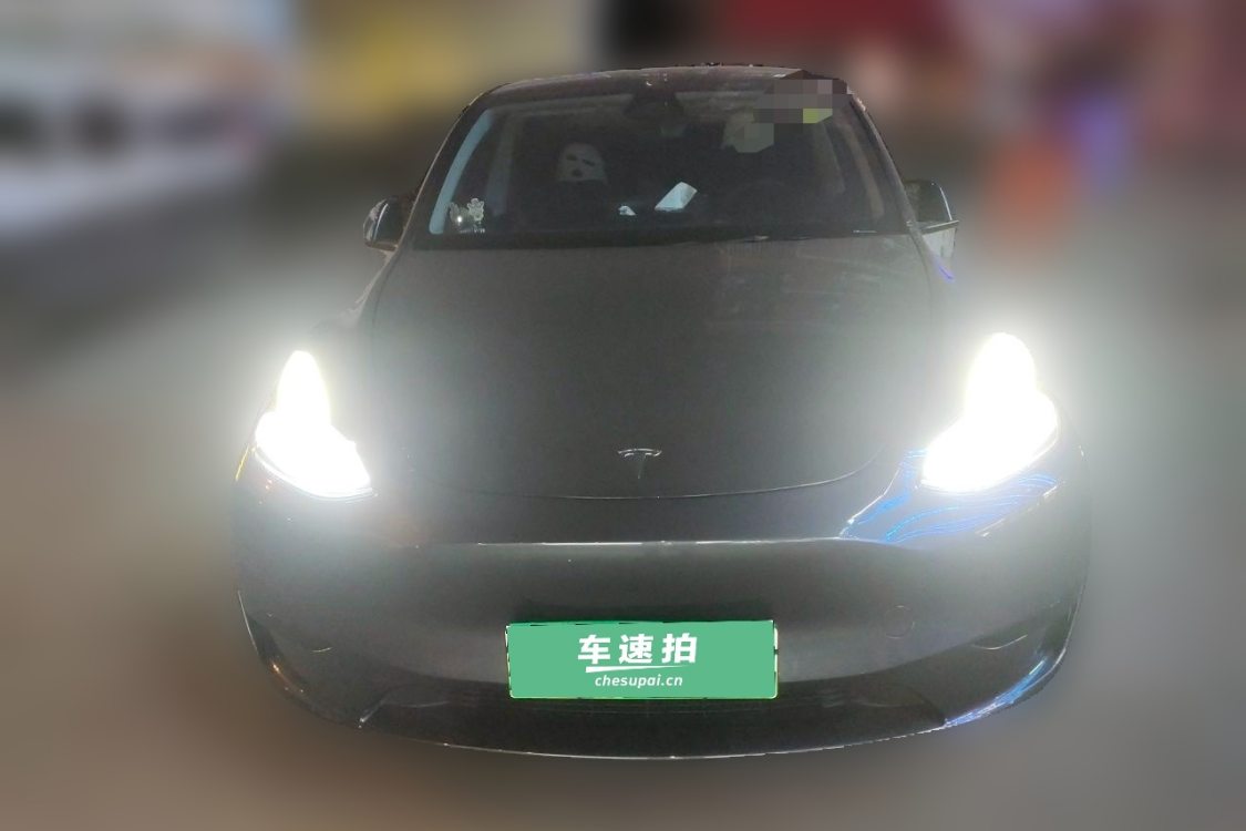 Tesla Model Y 2024 car image #5