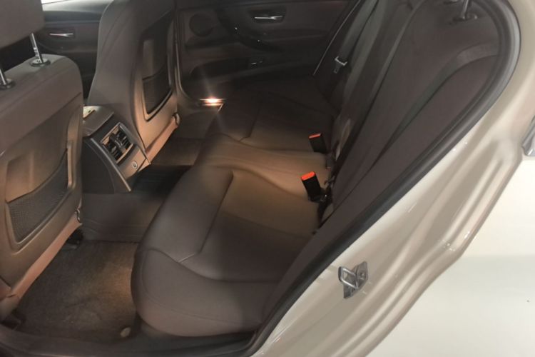 BMW 3 Series 2018 #17 BMW 3 Series 2018 image de voiture #17