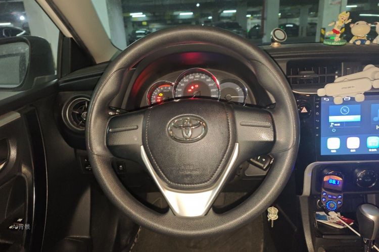 Toyota Corolla 2017 #12 Toyota Corolla 2017 car image #12
