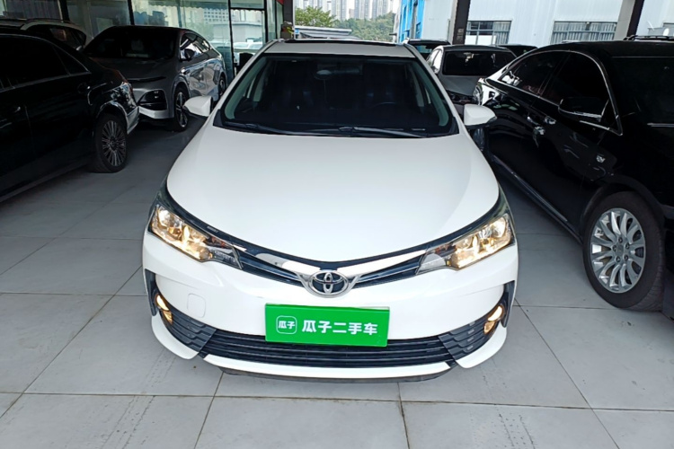 Toyota Corolla 2019 #3 Toyota Corolla 2019 car image #3