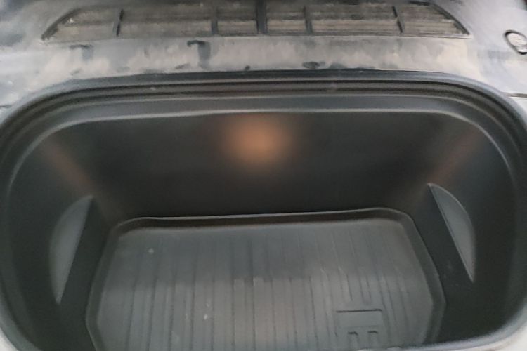 Tesla Model Y 2022 #20 Tesla Model Y 2022 car image #20