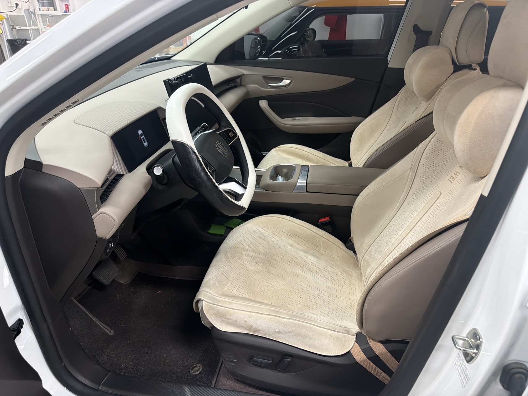 MG ES5 2025 imagem de carro #4