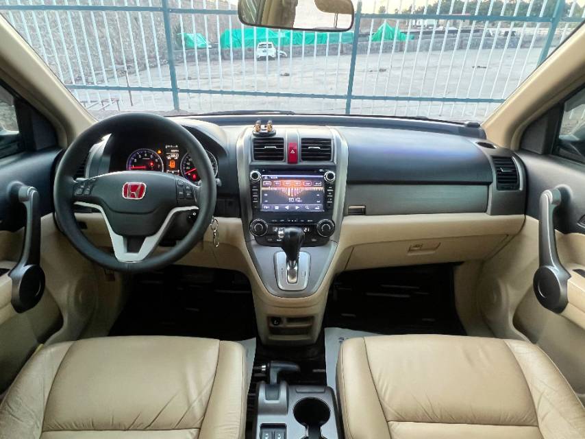 2009 #8 2009 car image #8