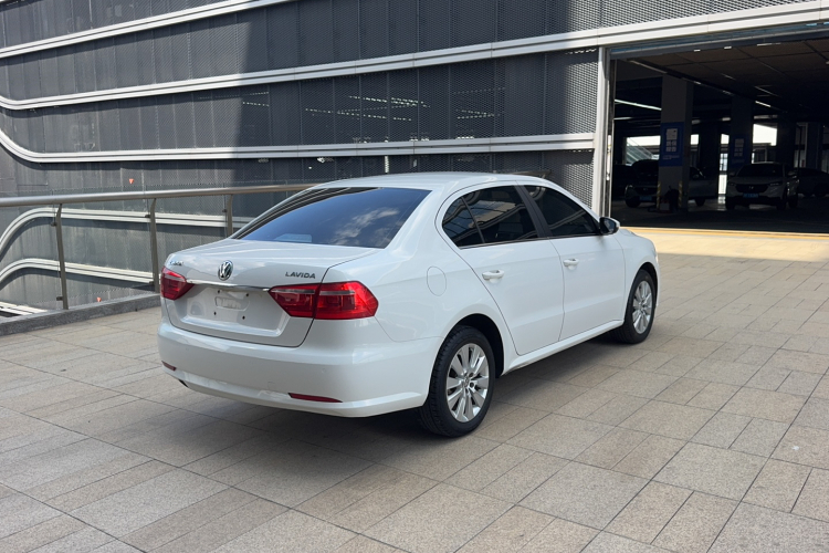 Volkswagen Lavida 2016 #5 Volkswagen Lavida 2016 car image #5