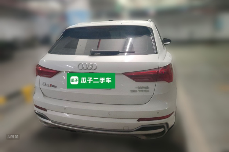 Audi Q3 2023 car image #6
