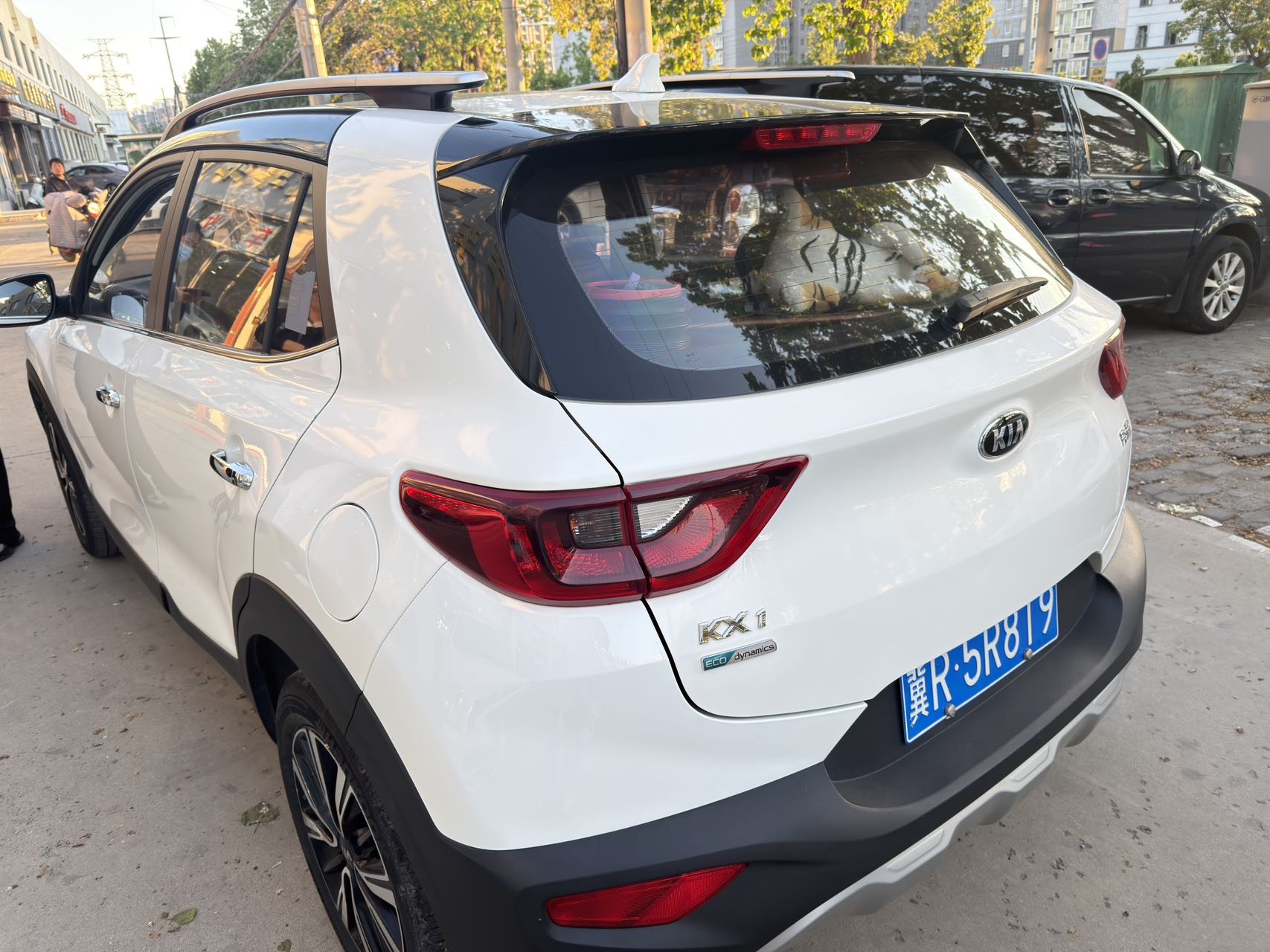 Kia KX1 2019 car image #3