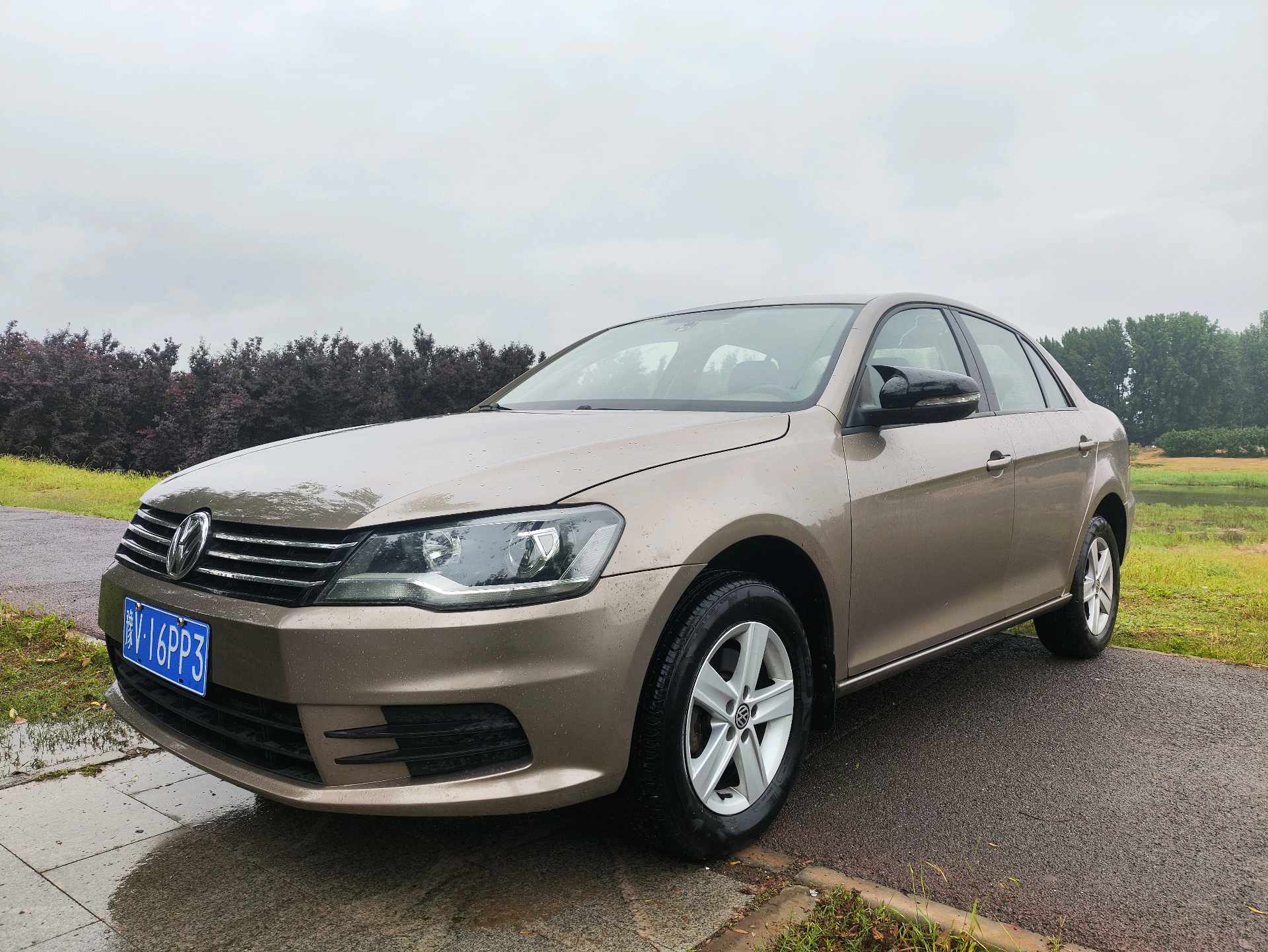 Volkswagen Bora 2014 Volkswagen Bora 2014 car image