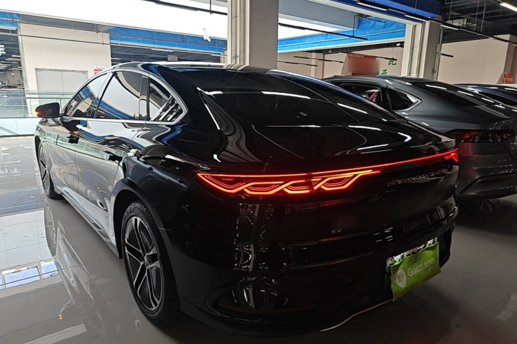 BYD Han 2023 #5 BYD Han 2023 car image #5
