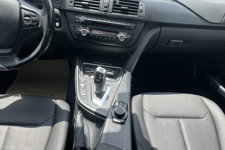 BMW 3 Series 2015 #19 BMW 3 Series 2015 car image #19